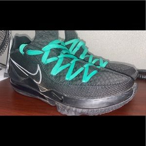 Lebron james Nike basketball shoes